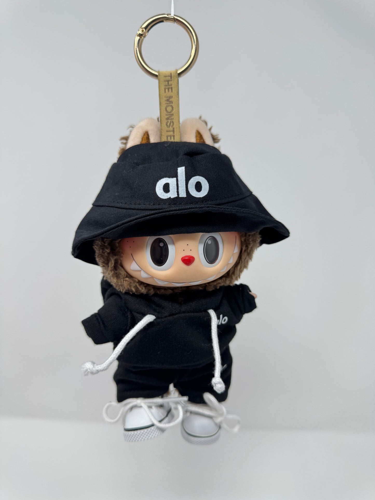 alo full outfit with shoes black